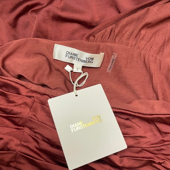 Diane von Furstenberg Dolores Top Women S Chestnut NEW Ruched Off Shoulder DVF - Picture 11 of 13